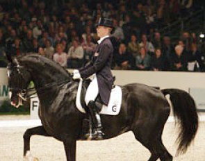 Anky van Grunsven and Salinero at the 2004 CDI-W 's Hertogenbosch :: Photo © Astrid Appels