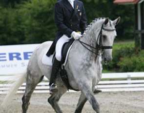 Guenter Seidel on Aragon :: Photo © Astrid Appels