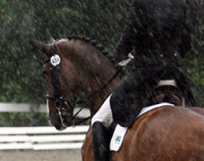 Rudolf Zeilinger and The Lion King B had to ride in a torrential downpour of rain