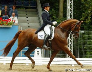 Peter Storr and Gambrinus at the 2004 CDIO Rotterdam :: Photo © Dirk Caremans