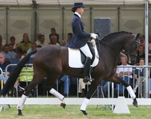 Poetin at the Cees Lubbers' Executorial Auction on 1 September 2005 :: Photo © Leandra van der Heijden