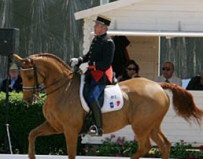 Hubert Perring on Diabolo St Maurice :: Photo © Astrid Appels