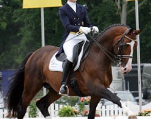 Nicole Kochskämper and Polarzauber at the 2005 CDN Verden :: Photo © Astrid Appels