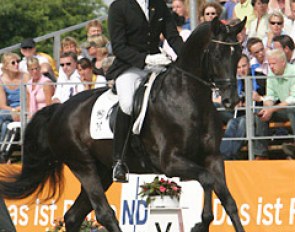 Hannes Baumgart (GER) on Royal Highness (Regazzoni x Dream of Glory)