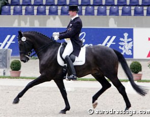 Hubertus Schmidt and Forest Gump NRW at the 2005 CDIO Aachen :: Photo © Astrid Appels
