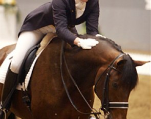 Fiona Bigwood and Mr G de Lully at the 2006 CDI-W Aarhus :: Photo © Ridehesten.com