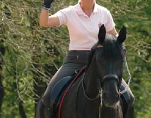 Ann Kathrin Linsenhoff on Wahajama