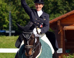 Silvia Ikle and Romario win at the 2006 CDI Berne :: Photo © Birgit Hermann