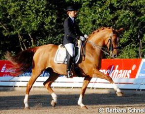 Junior rider Lina Claren on Diddi's Amore.
