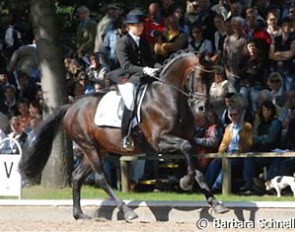 Carola Koppelmann and Donavan at the 2006 Bundeschampionate :: Photo © Barbara Schnell