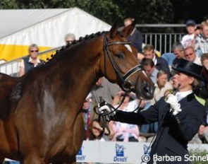 Cayenne W (by Carabas) is bred and owned by Wolfram Wittig and presented by Kira Wulferding, who trains with Wittig.