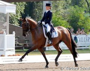 Helen Langehanenberg and FBW Lonevan in the Piaff Forderpreis class