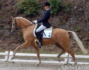 Lydia Camp on Dulcia