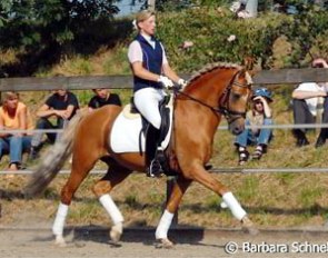 Ann Kathrin Piolot on Golden Dancer