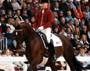 Roland Tong on Nadonna at the 2006 British Dressage Convention :: Photo © Kevin Sparrow