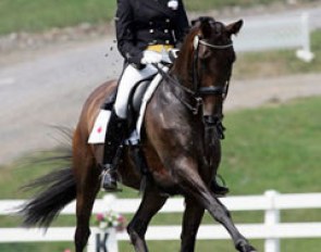 Alexandra Duncan and Elektra at the 2006 North American Young Riders Championships :: Photo © Mary Phelps