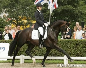 Hans Peter Minderhoud and Uptown at the 2006 Pavo Cup Finals :: Photo © Dirk Caremans