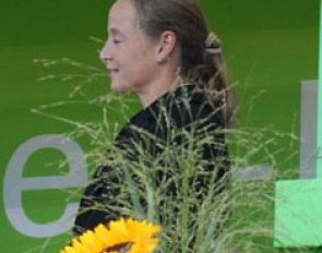 "Only a true virtuoso", said FN vice-president Friedrich Witte, could have achieved what she did, repeating this success with two different horses. For him, he said, she is the world's best dressage rider, and the crowd agreed with endless applause