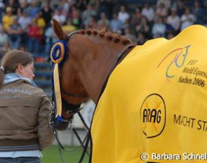 Groom Sabine Domhover and Elvis VA