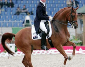 Matthew Dowsley and Cinderella at the 2006 World Equestrian Games :: Photo © Astrid Appels