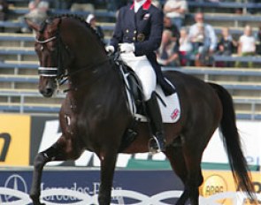 Emma Hindle and Lancet at the 2006 World Equestrian Games :: Photo © Astrid Appels