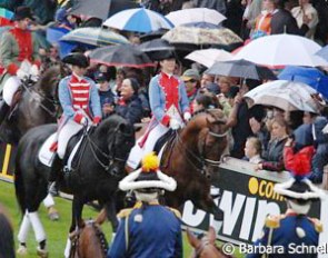 Forrmer European champion Jana Jun and golden team mate Astrid Buer "hidden" in the crowd of costumed riders