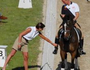 Ulla Salzgeber coaching Frank Freund on Kelly Layne's Amoucheur