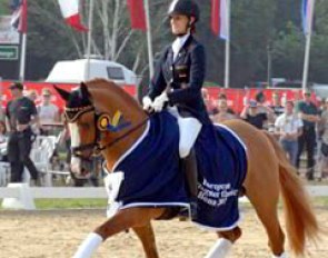 Louisa Luttgen and Dornik B win big at the 2007 CDI-P Bonn :: Photo © Barbara Schnell