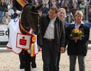 Bärbel Föster-Henrich and Samira win the 2007 Bundeschampionate