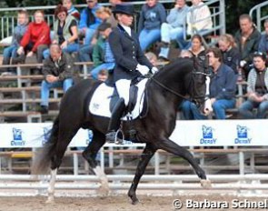 Geertje Hesse also presented the vice champion of the 4-year-old pony stallions Ghost (by Going Top)