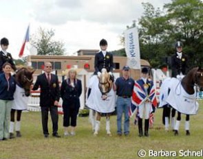 British pony riders Kuropatwa, Barr and Harris