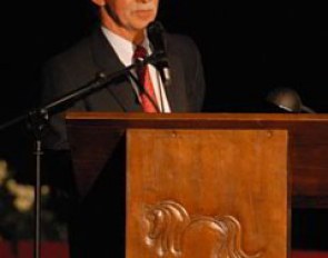Stephen Clarke at the 2007 Global Dressage Forum :: Photo © Barbara Schnell
