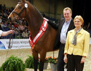 Develino with owner Esben Möller and breeder Jytte Knudsen