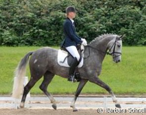 Annabel Frenzen won four tickets to Warendorf in Langenfeld with four ponies. Here you see Frenzen aboard Nip Tuck