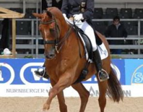 Carola Koppelmann and Hinnerk TSF win the Nurnberger Burgpokal Qualifier in Lingen