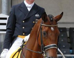 Hubertus Schmidt and Andretti win the Grand Prix Special Tour at the 2007 CDI Lingen :: Photo © Barbara Schnell