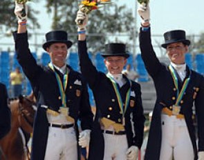 Team USA wins Gold at the 2007 Pan American Games :: Photo © Diana De Rosa