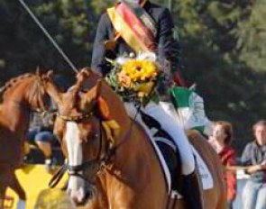 Louisa Luttgen and Dornik B, 2007 German Pony Champions :: Photo © Barbara Schnell