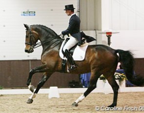 Kenneth Dyrby on Indoor