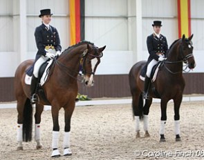 Sanneke Rothenberger and Angela Krooswijk during the prize giving