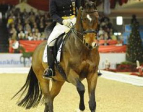 Isabell Werth and El Santo NRW won the 2008 Nurnberger Burgpokal Finals