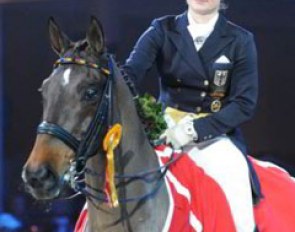 Isabell Werth and Satchmo in winning mood at the 2008 CDI-W Frankfurt