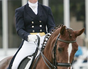 Chinese Lina Liu and Piroschka at the 2008 CDI Hagen