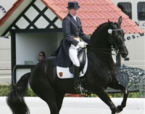 Rozzie Ryan and Donna Carrera at the 2008 CDI Hagen :: Photo © Astrid Appels
