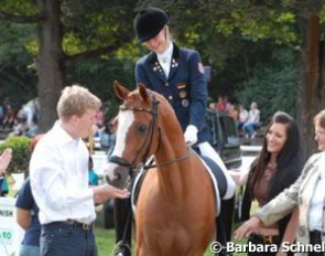Konrad was officially retired from competition: his former riders Nikolas and Kira Kröncke joined Sanneke for the special ceremony