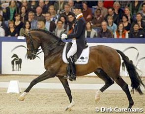 Hans Peter Minderhoud and Florencio win the 2008 VHO Trophy at the KWPN Stallion Licensing :: Photo © Dirk Caremans