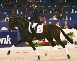 Madeleine Vrees and Wynton at the 2008 KWPN Stallion Competition Finals :: Photo © Fokfanaat