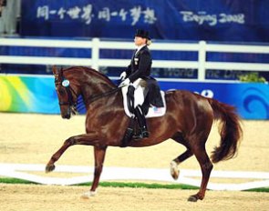 Debbie McDonald and Brentina in the Grand Prix at the 2008 Olympic Games :: Photo © Diana DeRosa