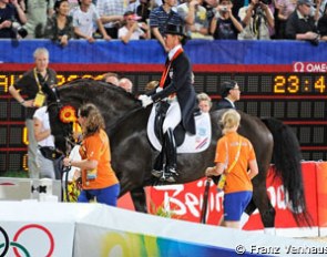 Anky van Grunsven leaves the arena after her Grand Prix :: Photo © Franz Venhaus