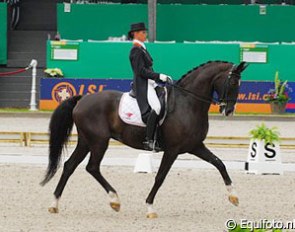 Anky van Grunsven and Salinero at the 2008 CDIO Rotterdam :: Photo © Equifoto.nl